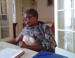 Françoise Batantou, directrice de la Maison des Femmes, à Paris, en août 2014